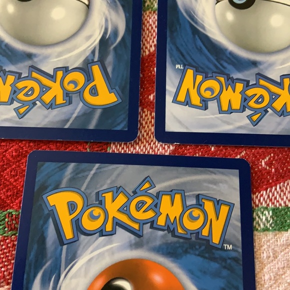 Pokémon TCG Moltres/Zapdos Bundle (3 Cards) - Picture 5 of 7